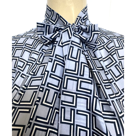 Les Copains Silk Top Blouse Geometric Sleeveless Neck Tie Gray Blue 42 4 6 S - Picture 5 of 8
